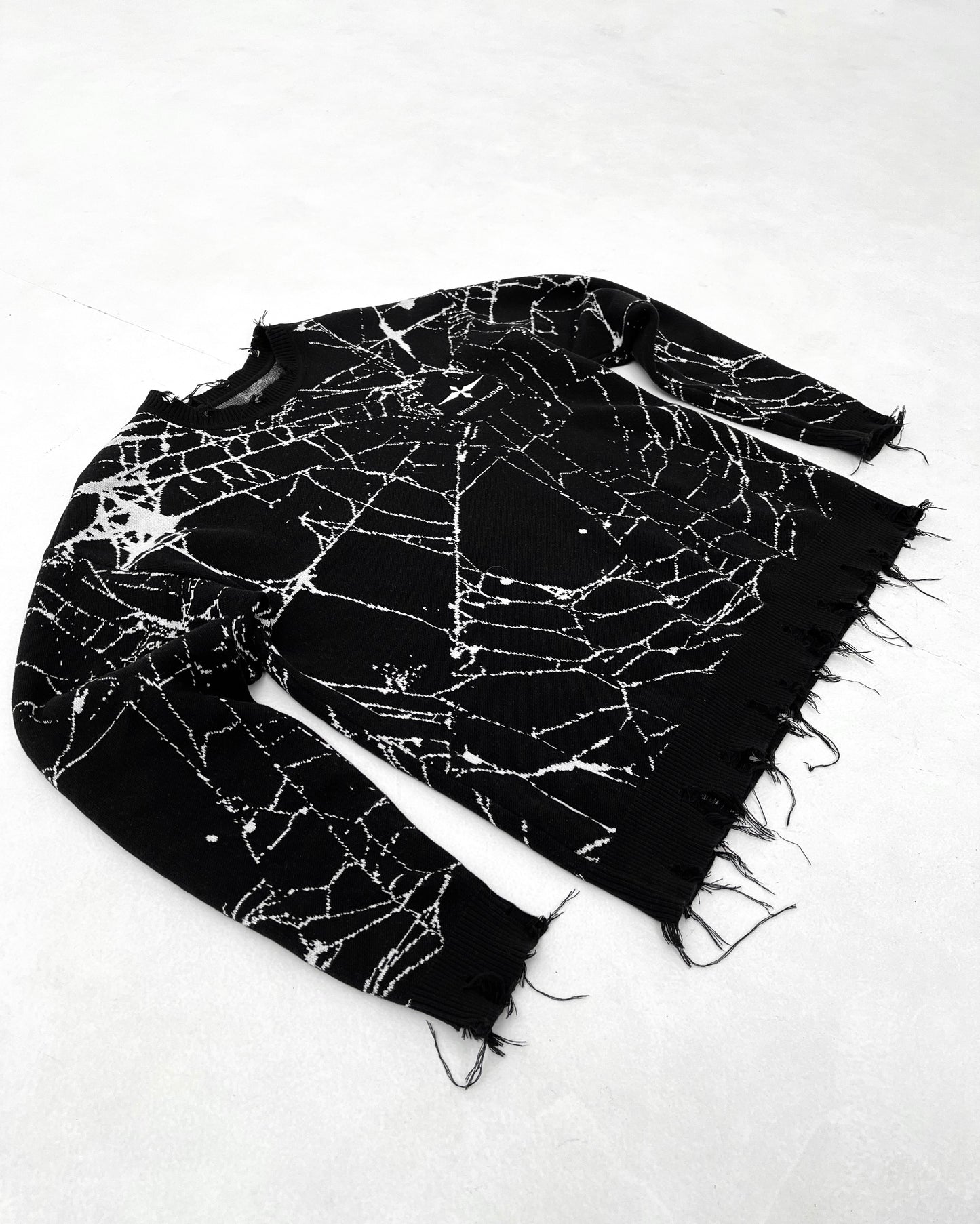 SPIDER WEB DISTRESSED JUMPER i