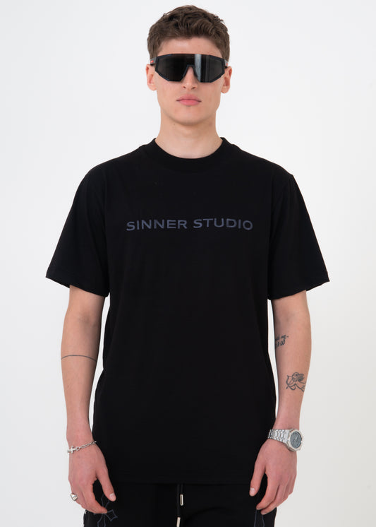 SINNER STUDIO T-SHIRT